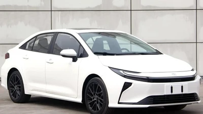 Toyota Corolla 2026 nâng cấp lộ diện, thiết kế như Prius mới