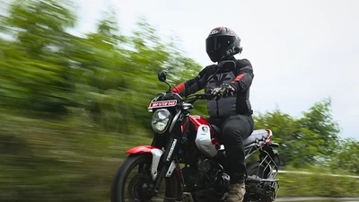 Bajaj Freedom 125, xe máy "siêu tiết kiệm xăng" giá 27 triệu
