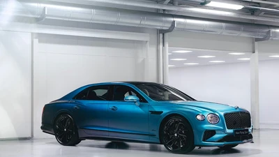 Sơn Ombré cho Bentley siêu sang đắt hơn cả 1 chiếc BMW 320 mới