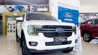 "Vua bán tải" Ford Ranger giảm gần 60 triệu, củng cố vị thế dẫn đầu