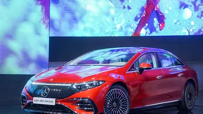 Mercedes-Benz EQS "ế ẩm, thất bại" vì không hợp người dùng?