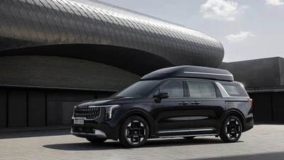 Ngắm Kia Carnival Hi-Limousine 2026 - "chuyên cơ mặt đất" vừa ra mắt