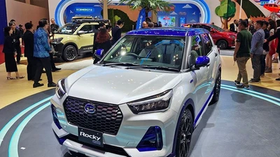 Ra mắt Daihatsu Rocky - đàn em Toyota Raize chỉ 474 triệu "ăn xăng như ngửi"