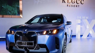 Cận cảnh BMW iX 2025 từ 2,2 tỷ tại Malaysia, có về Việt Nam?