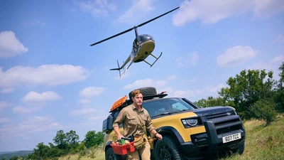 SUV Defender 110 Trophy - sinh ra để chinh phục hiểm địa