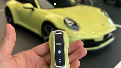 Porsche 911 Carrera độc nhất Việt Nam của đại gia Cần Thơ