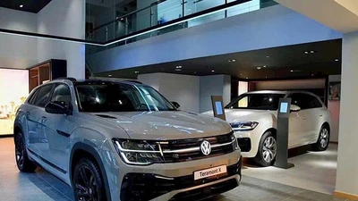 Giá xe Volkswagen Viloran và Teramont X tăng thêm trăm triệu