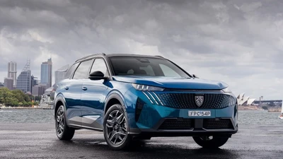 Peugeot 5008 thế hệ mới chỉ có duy nhất cấu hình hybrid