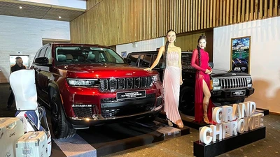 Hạng loạt ôtô hạng sang đồng loạt giảm giá sâu, cao nhất tới 2,6 tỷ