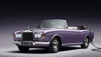 Rolls-Royce Corniche "tái sinh" với động cơ điện, chạy hơn 480km/sạc