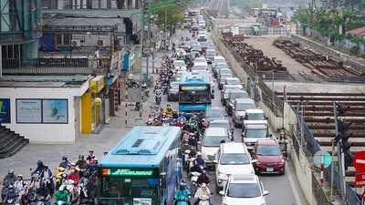 Lý do ôtô chạy xăng ở Hà Nội sẽ đắt đỏ hơn so với hiện tại?