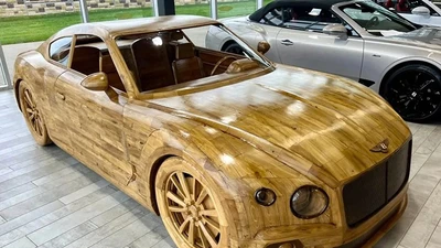 Chi tiết Bentley Continental GT bằng gỗ giá hơn 2,5 tỷ đồng