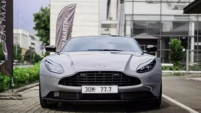 Aston Martin DB11 V8 lại về Hà Nội chỉ sau 3 tuần ở Tp.HCM