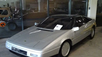Chiếc Lotus Etna 1984 độc nhất thế giới, khoảng 10,5 tỷ đồng