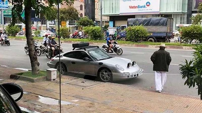 Ngắm Porsche 911 997 độ cực độc lạ của ông Đặng Lê Nguyên Vũ