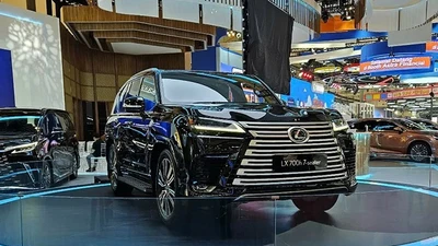 Cận cảnh Lexus LX 700h - "chuyên cơ mặt đất" từ 5,42 tỷ đồng