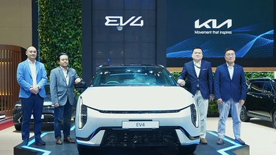 Kia EV4 "chào hàng" Đông Nam Á - sedan điện chạy 630 km/sạc