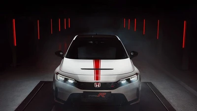 Honda ra mắt Civic Type R Ultimate Edition bản giới hạn