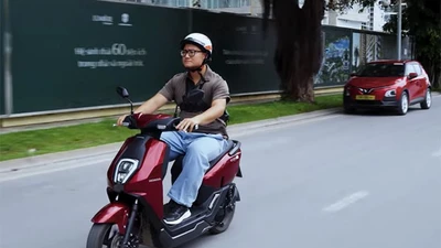 Honda ICON e: tại Việt Nam - xe máy điện học sinh có gì hay?