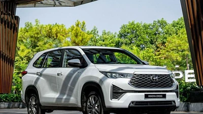 Toyota Innova Cross HEV - xe hybrid bán chạy nhất tháng 7/2025