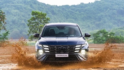 Hyundai Tucson N Line ra mắt Việt Nam giá 989 triệu đồng 