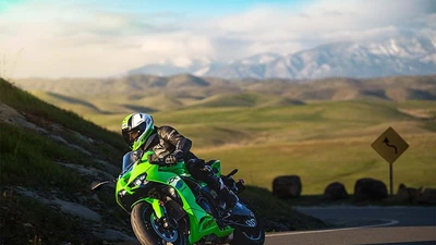 Cận cảnh Kawasaki Ninja ZX-6R 2026, về Việt Nam tháng 10/2025