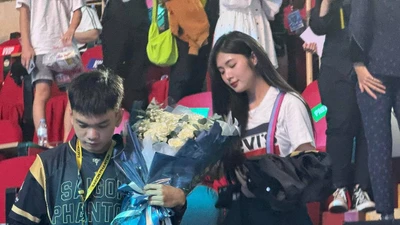 Quỳnh Alee xử lý cực khéo khi fan "cà khịa"