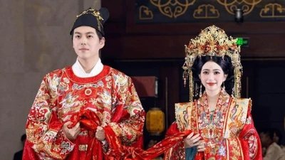 Bộ ảnh cưới đẹp như phim Trung Quốc của cô gái Việt