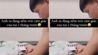 Khoảnh khắc Hồ Văn Cường cặm cụi ngồi viết thiệp cưới