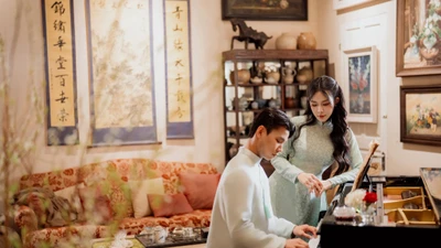 Bạn gái cầu thủ Vũ Văn Thanh khi bị "giục cưới" phản ứng ra sao?