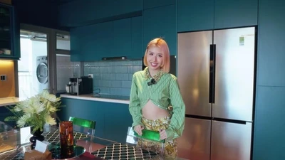 Cận cảnh nhà mới như "triển lãm nghệ thuật" của Quỳnh Anh Shyn