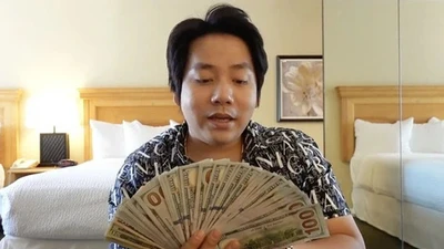 Khoa Pug giàu cỡ nào mà chi 3 tỷ kéo dài chân lần 2?