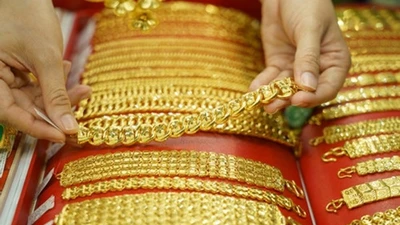 Giá vàng hôm nay 30/7: Quay đầu tăng?