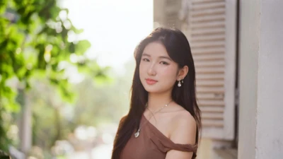 Nàng Mơ bị tố nói trống không, ông Bố Điên bảo vệ con