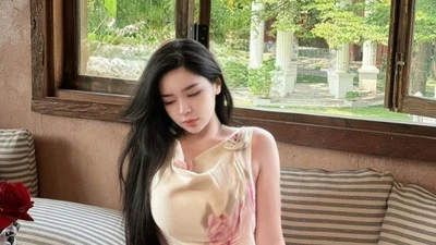 Ngỡ ngàng trước nhan sắc hiện tại của hot girl siêu vòng 1
