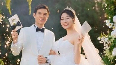 Hoa khôi bóng chuyền Phạm Thị Yến kết hôn ở tuổi 40