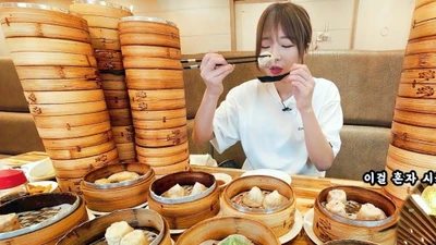Vì sao "thánh mukbang" Hàn Quốc vẫn gầy dù "mất phanh"?