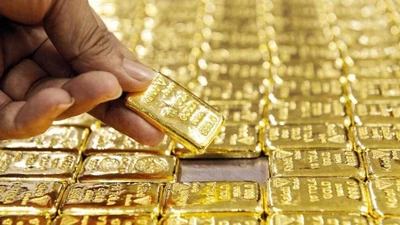 Giá vàng hôm nay 13/8: Đồng loạt giảm?