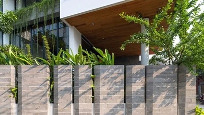 Nhà phố "bọc" đá ong từ trong ra ngoài tại Phú Thọ 
