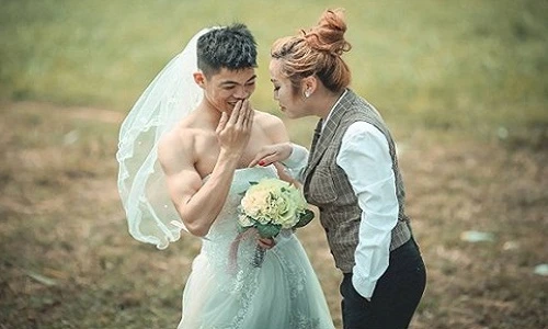 Ảnh cưới đổi vai dễ thương của cặp đôi 9X Thái Nguyên