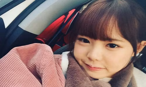 Bà mẹ 2 con có gương mặt non tơ như nữ sinh