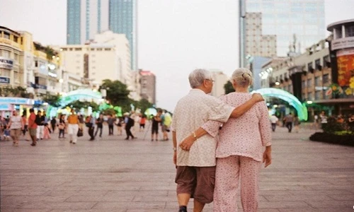 A đây rồi: Sài Gòn “đẹp lạ” với những khoảnh khắc ấm lòng người