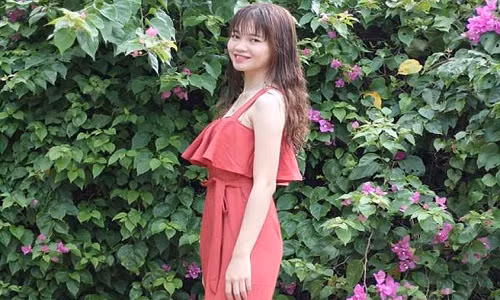 Cô gái mới 20 tuổi đã đăng ký "Bạn muốn hẹn hò"