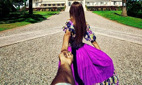 Bộ ảnh “Cùng em đi khắp thế gian” tiếp tục gây sốt