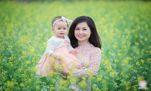 Bà nội U50 trông như thiếu nữ khiến gái trẻ phải "phát hờn"