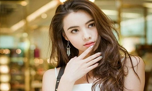 Vẻ đẹp trong sáng của "Lưu Diệc Phi phiên bản Thái Lan"