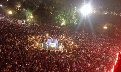 Loạt ảnh gây "nhức nhối" cộng đồng mạng dịp Giáng sinh 2016