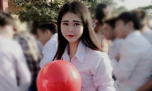 Lông mày "lá tre" trở thành mốt mới của gái trẻ