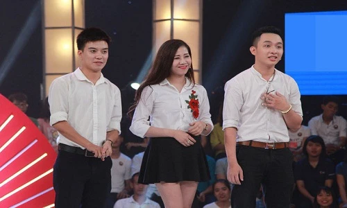 Cô gái dẫn cả người yêu cũ lẫn bạn trai mới đi thi hài nói gì?