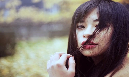 Du học sinh Việt gợi cảm là hoa khôi SV tại Pháp 